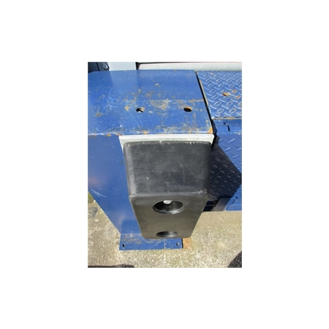 A004 Dock Bumper 450x250x150mm