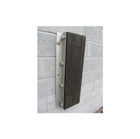 A027 Laminated Dock Bumper 900x250x100mm