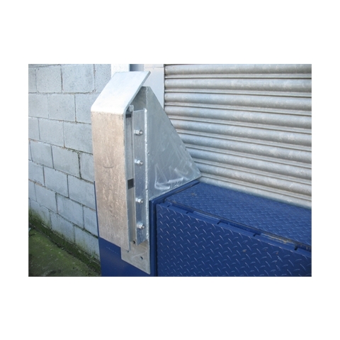 A028 Steel & Laminate Dock Bumper 610x2380x140mm