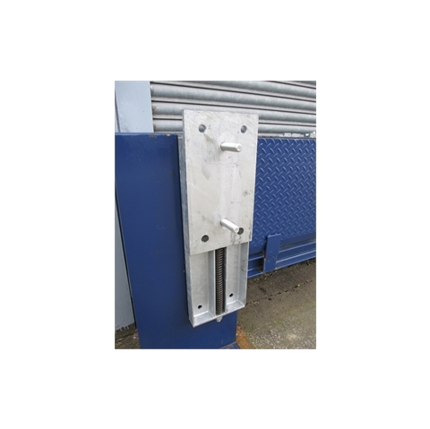 A031 Spring Loaded Back Plate 720x250x66mm