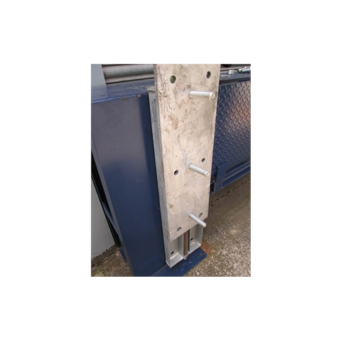 A031 Spring Loaded Back Plate 720x250x66mm