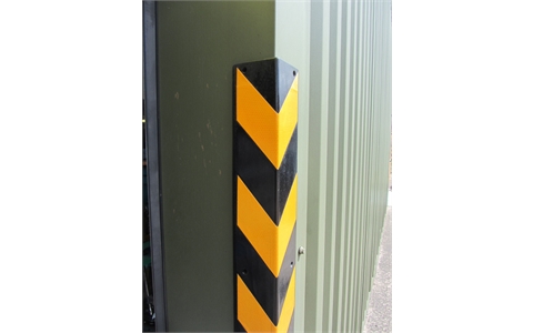 A093 Corner Protector 800x90x90mm