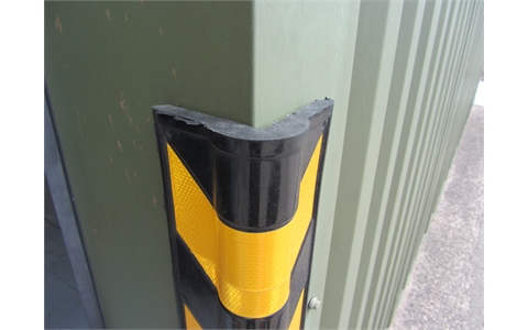 A094 Rubber Corner Protector 800x115x115mm