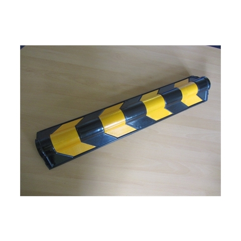A094 Rubber Corner Protector 800x115x115mm