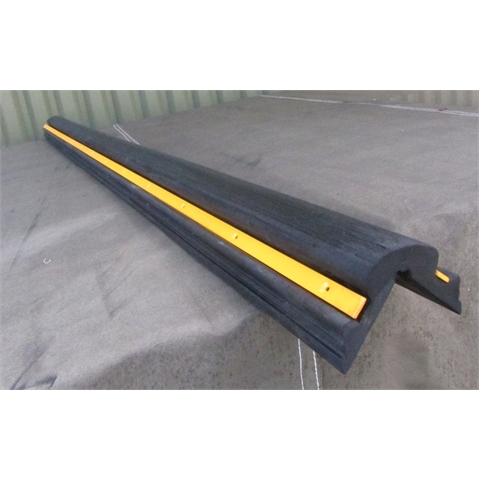 A095 Rubber Corner Protector 2500x100x100mm