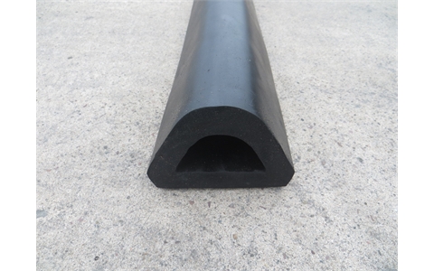 A114 Rubber Extrusion 95x82x3000mm