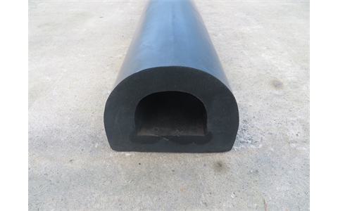 A119 Rubber Extrusion 200x150x2000mm