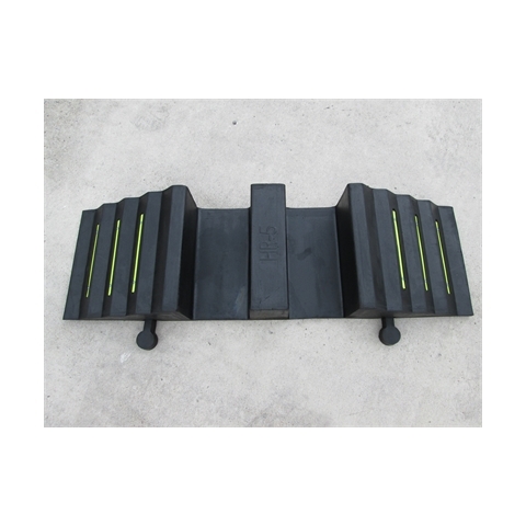 A235 Hose and Cable Ramp 980x290x135mm for 135mm