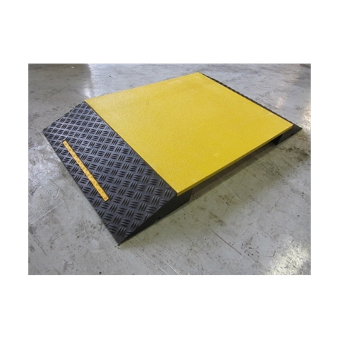 A298 Hose and Cable Ramp 1560x880x125mm for 100mm