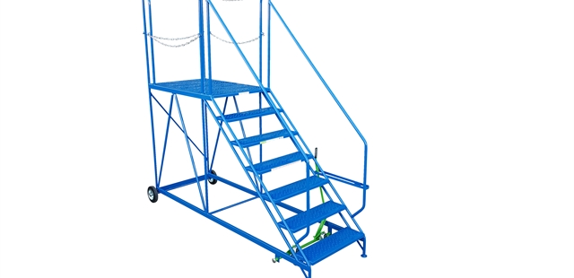 KTD Truck Dock Step Range 