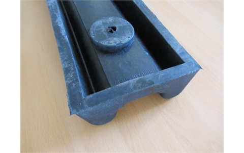 A092 Wall Guard Moulded Rubber 1000x150x55mm