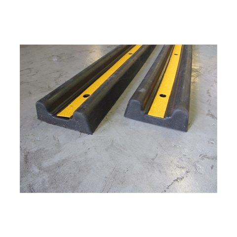 A092 Wall Guard Moulded Rubber 1000x150x55mm