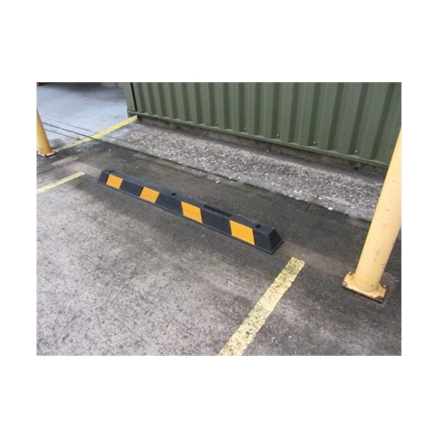 A324 Kerb Stopper 1650x160x125mm